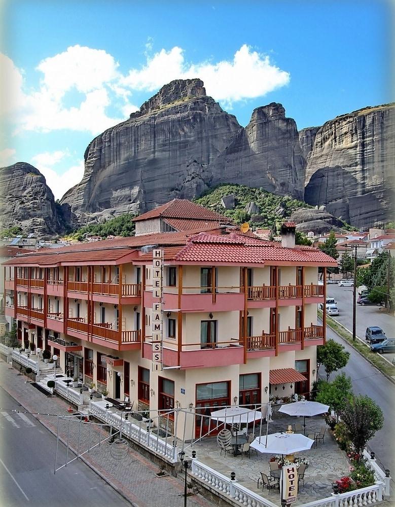 Famissi Hotel Kalambaka Exterior photo